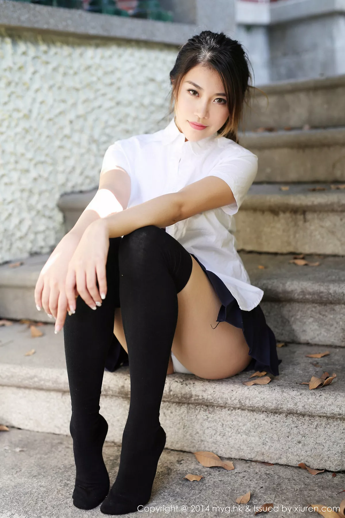 秀人集.com_[MyGirl美媛馆]Vol.072_嫩模许诺Sabrina厦门旅拍白色背心秀美胸粉红内裤写真74P