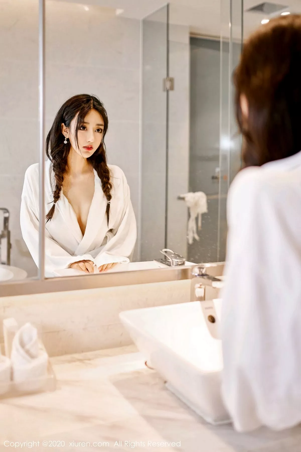 秀人集.com_[XiuRen秀人网]No.2037_嫩模Betty林子欣三亚旅拍明亮浴室内白色性感内衣湿身诱惑写真51P