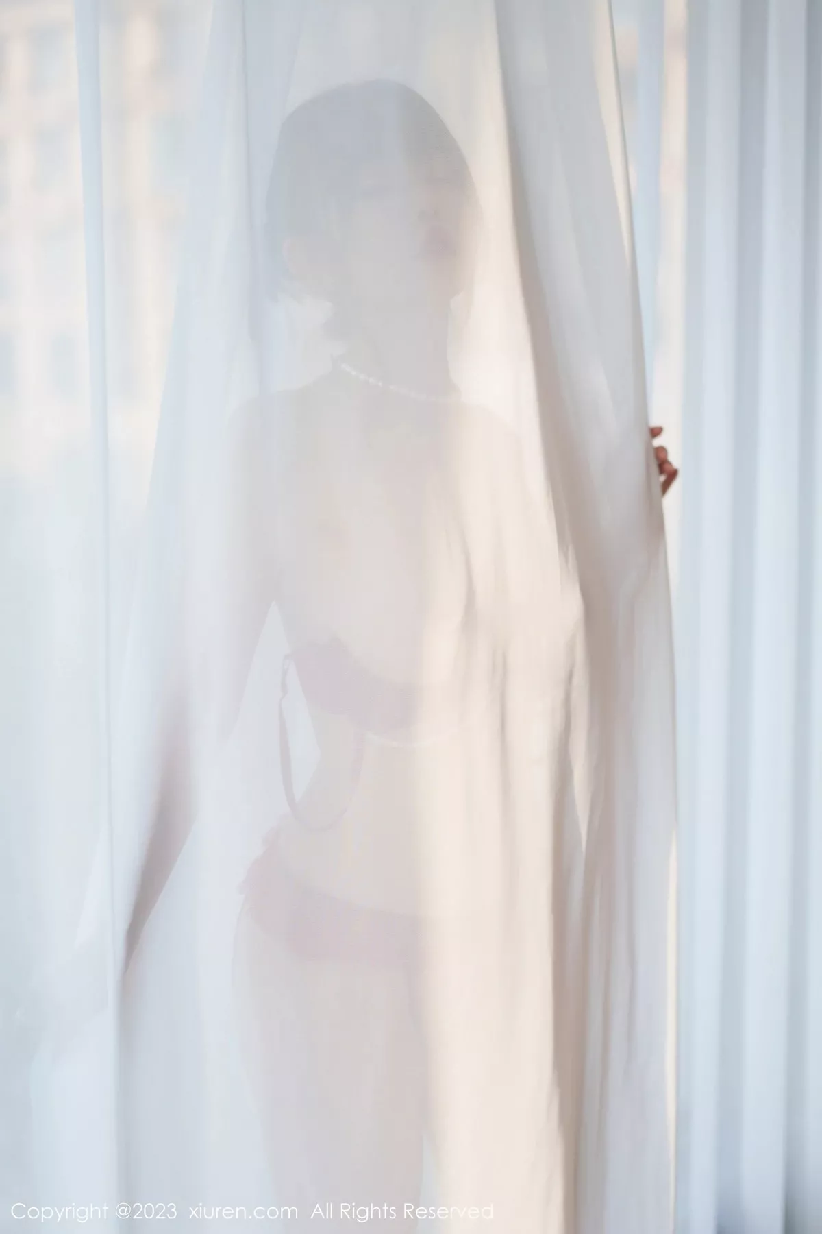 秀人集.com_[XiuRen秀人网]No.7156_女神王雨纯性感黑色衣露红色蕾丝情趣内衣配超薄黑丝诱惑写真75P