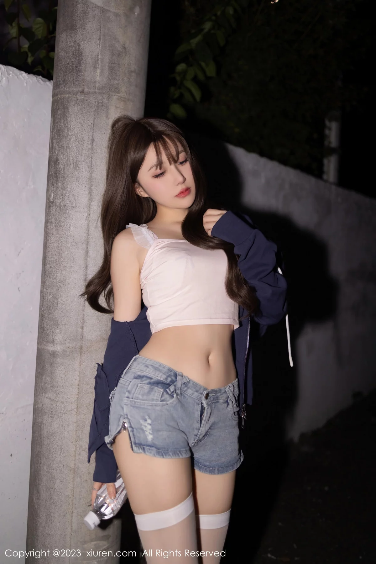 秀人集.com_[XiuRen秀人网]No.7817_模特鱼子酱Fish性感淡蓝色内衣配超短牛仔裤秀曼妙身姿诱惑写真84P