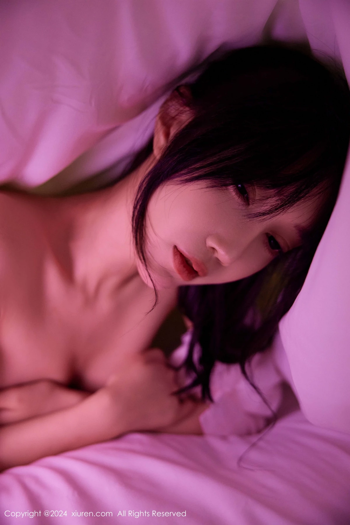 秀人集.com_[XiuRen秀人网]No.9274_模特玥儿玥er浴室性感白色衬衫配白色丝袜秀曼妙身姿诱惑写真75P