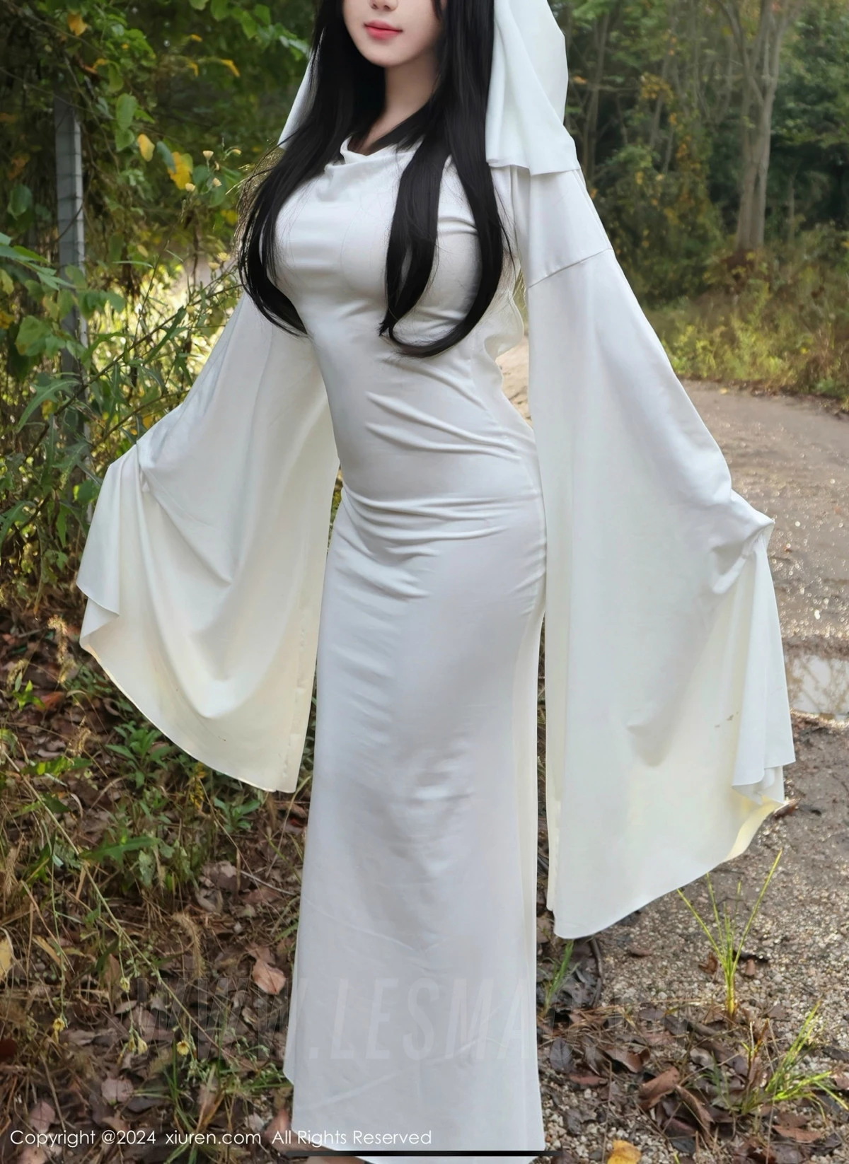 秀人集.com_[XiuRen秀人网]No.9376_模特小薯条nienie白色连衣裙+红色情趣服饰秀曼妙身姿诱惑写真81P