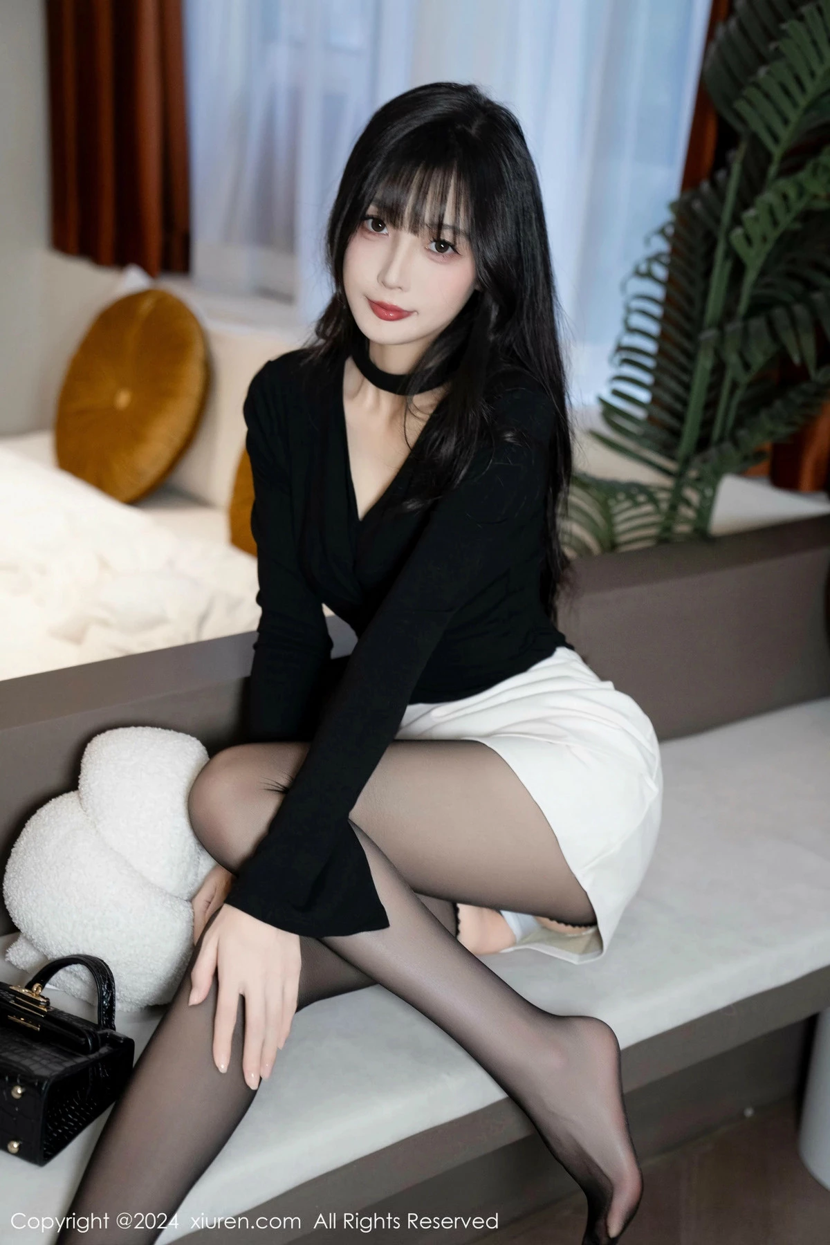 秀人集.com_[XiuRen秀人网]No.9691_模特林星阑性感墨绿色内衣配超薄黑丝秀曼妙身姿迷人诱惑写真100P