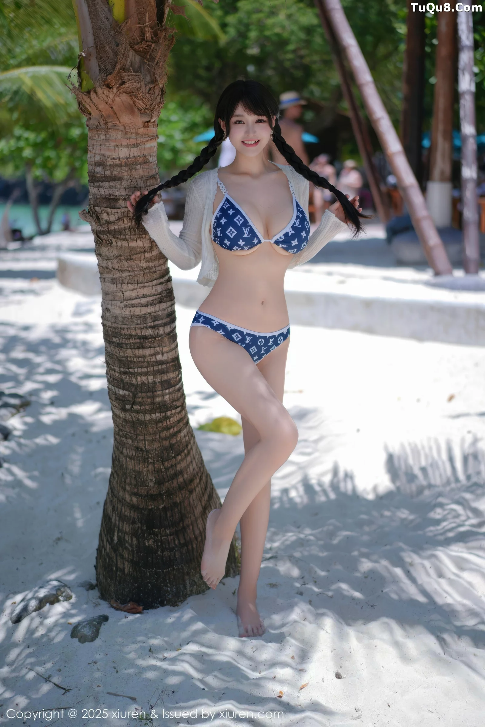 秀人集.com_[XiuRen秀人网]No.10699_模特心上可Flora性感比基尼+黑色情趣薄纱秀丰满身材诱惑写真64P