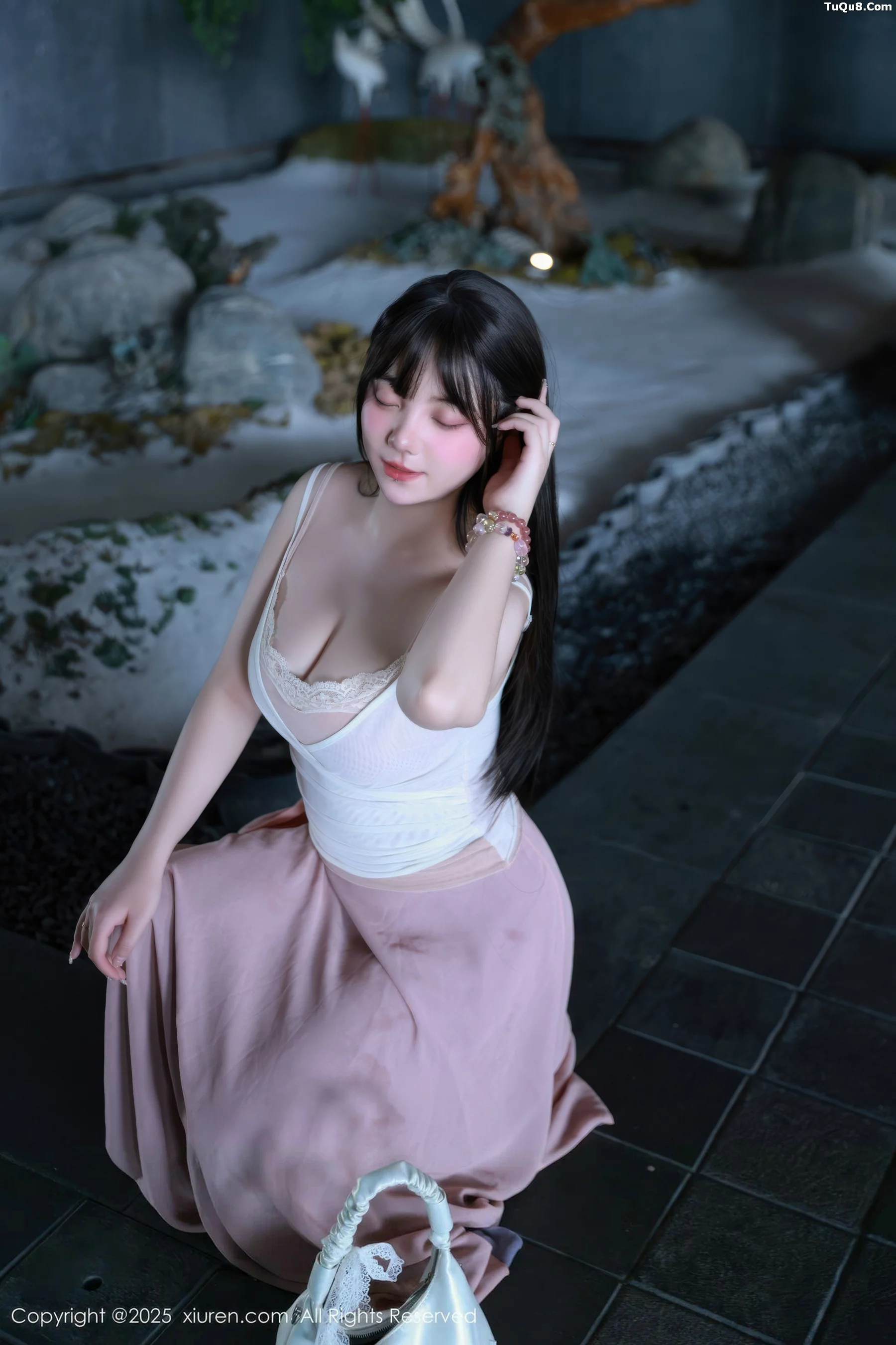 秀人集.com_[XiuRen秀人网]No.10746_模特软情性感低胸紫色长裙露粉色内衣秀曼妙身姿迷人诱惑写真86P