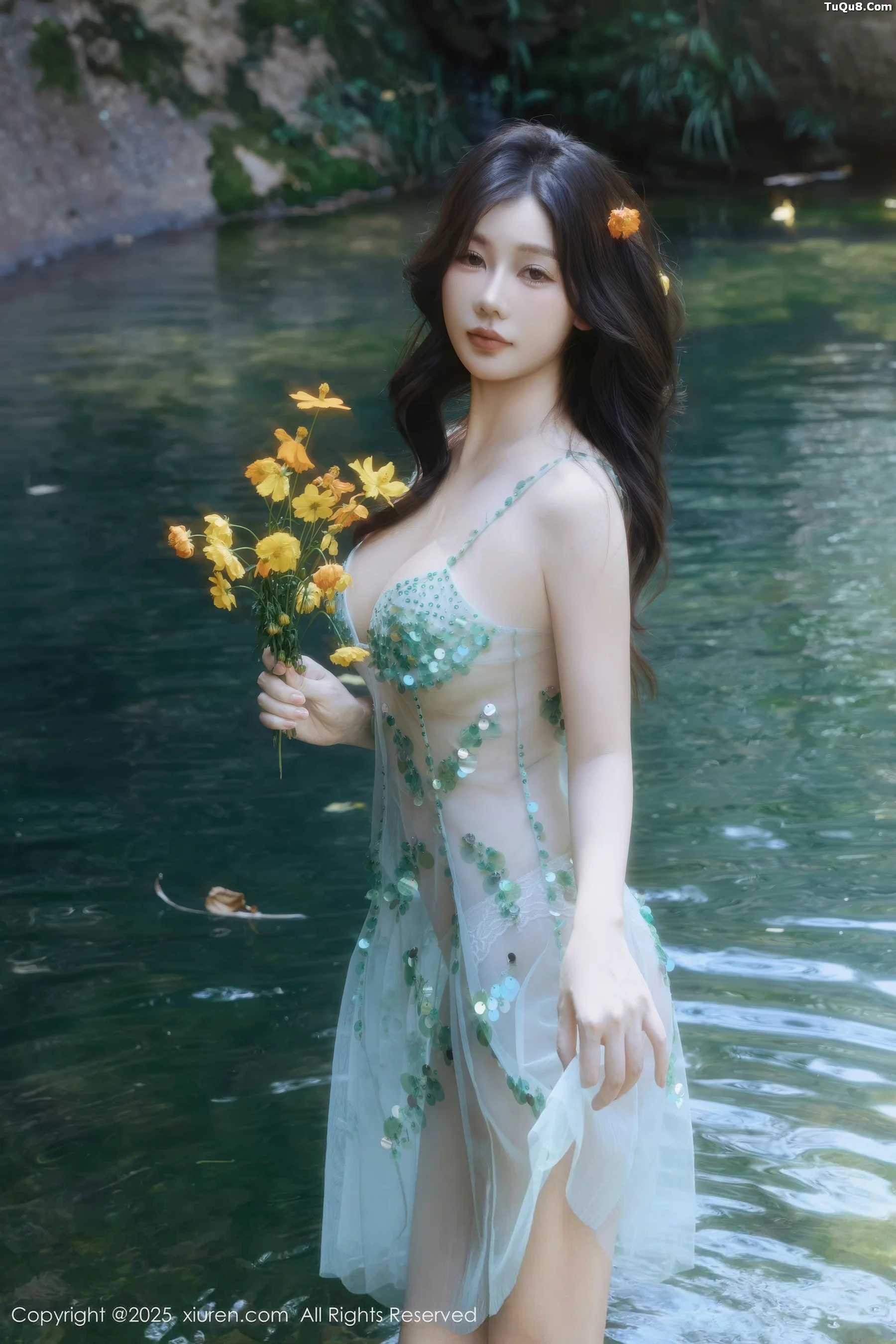 秀人集.com_[XiuRen秀人网]No.10756_模特尹甜甜户外小溪性感薄纱亮片裙湿身秀丰腴身材惹火诱惑写真60P