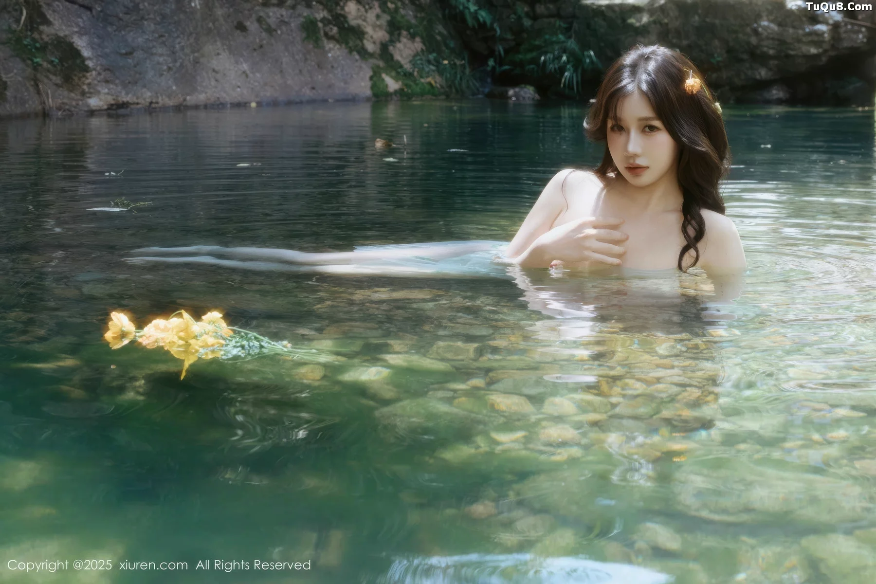 秀人集.com_[XiuRen秀人网]No.10756_模特尹甜甜户外小溪性感薄纱亮片裙湿身秀丰腴身材惹火诱惑写真60P