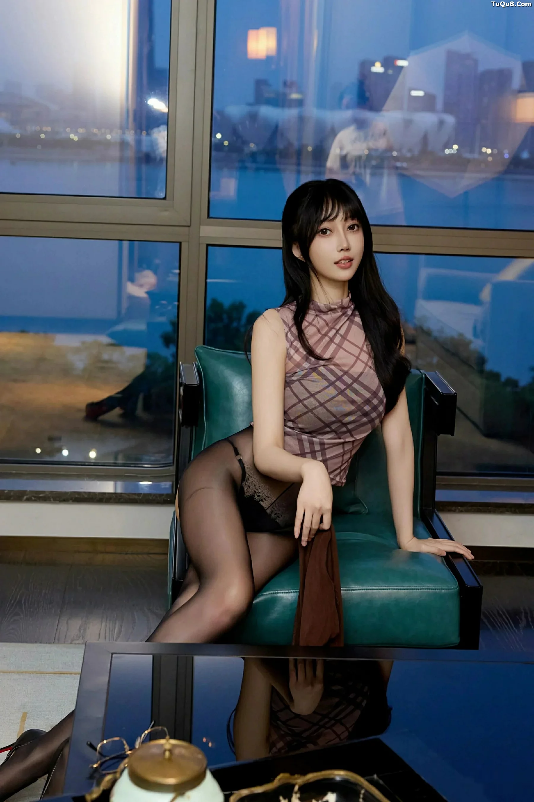 秀人集.com_[XiuRen秀人网]No.10793_模特玥儿玥er性感黑色情趣内衣配开档黑丝秀曼妙身材诱惑写真70P