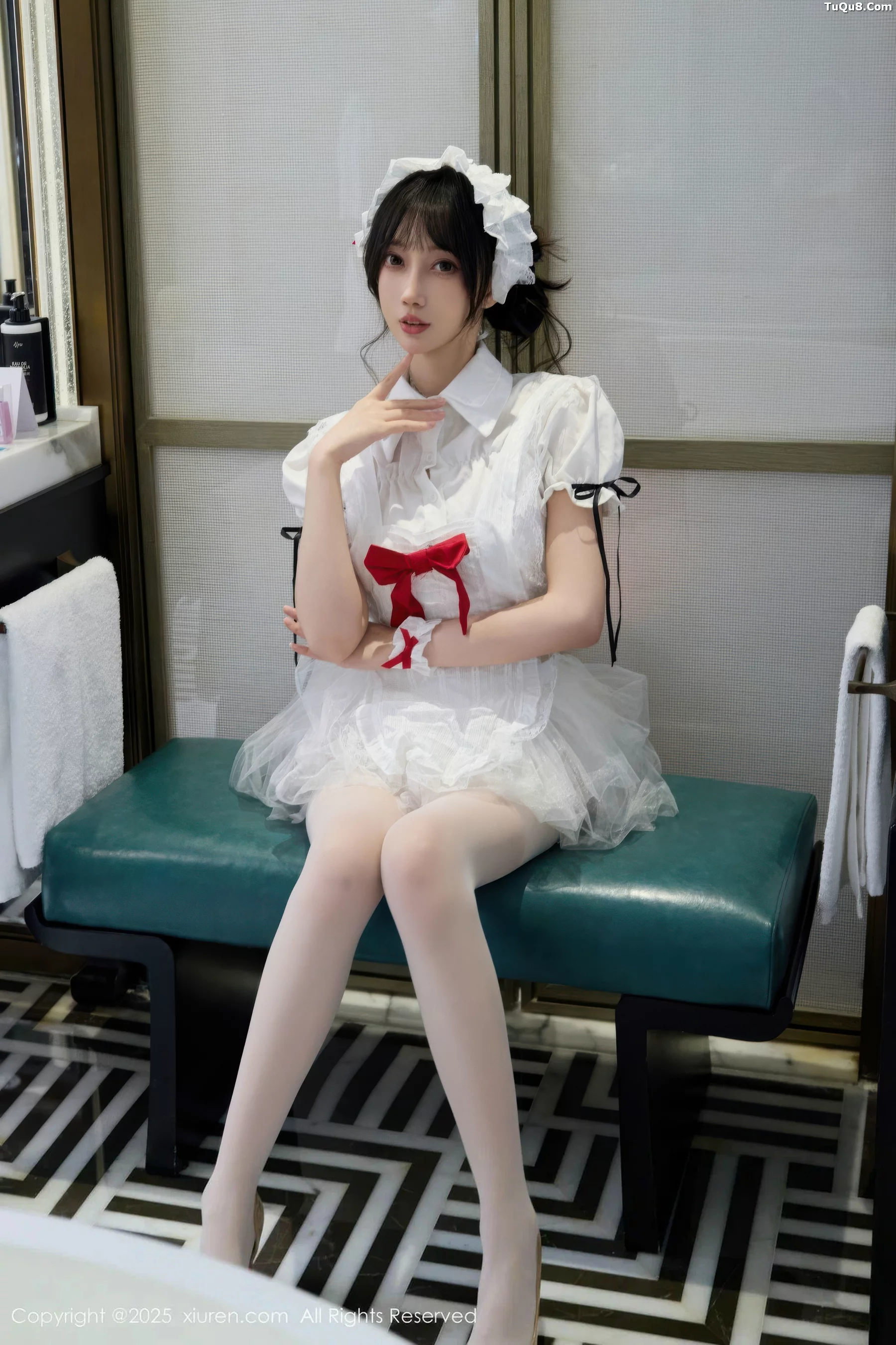 秀人集.com_[XiuRen秀人网]No.10827_模特玥儿玥er性感萝莉女仆装配白丝吊袜秀完美身材迷人诱惑写真64P