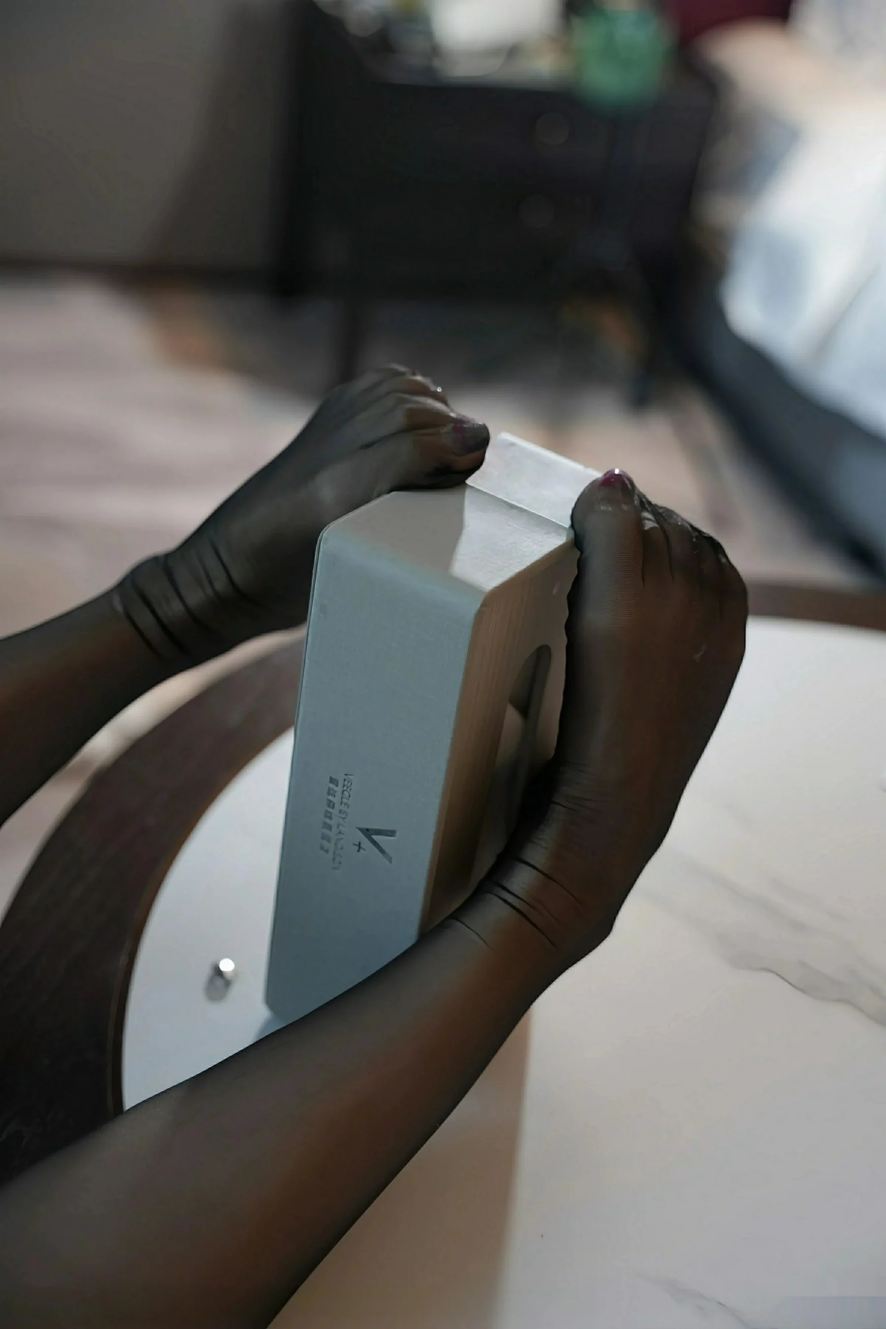 秀人集.com_[XiuRen秀人网]No.10852_模特白芷yy性感蓝色连衣短裙配超薄黑丝秀柔美身姿迷人诱惑写真71P