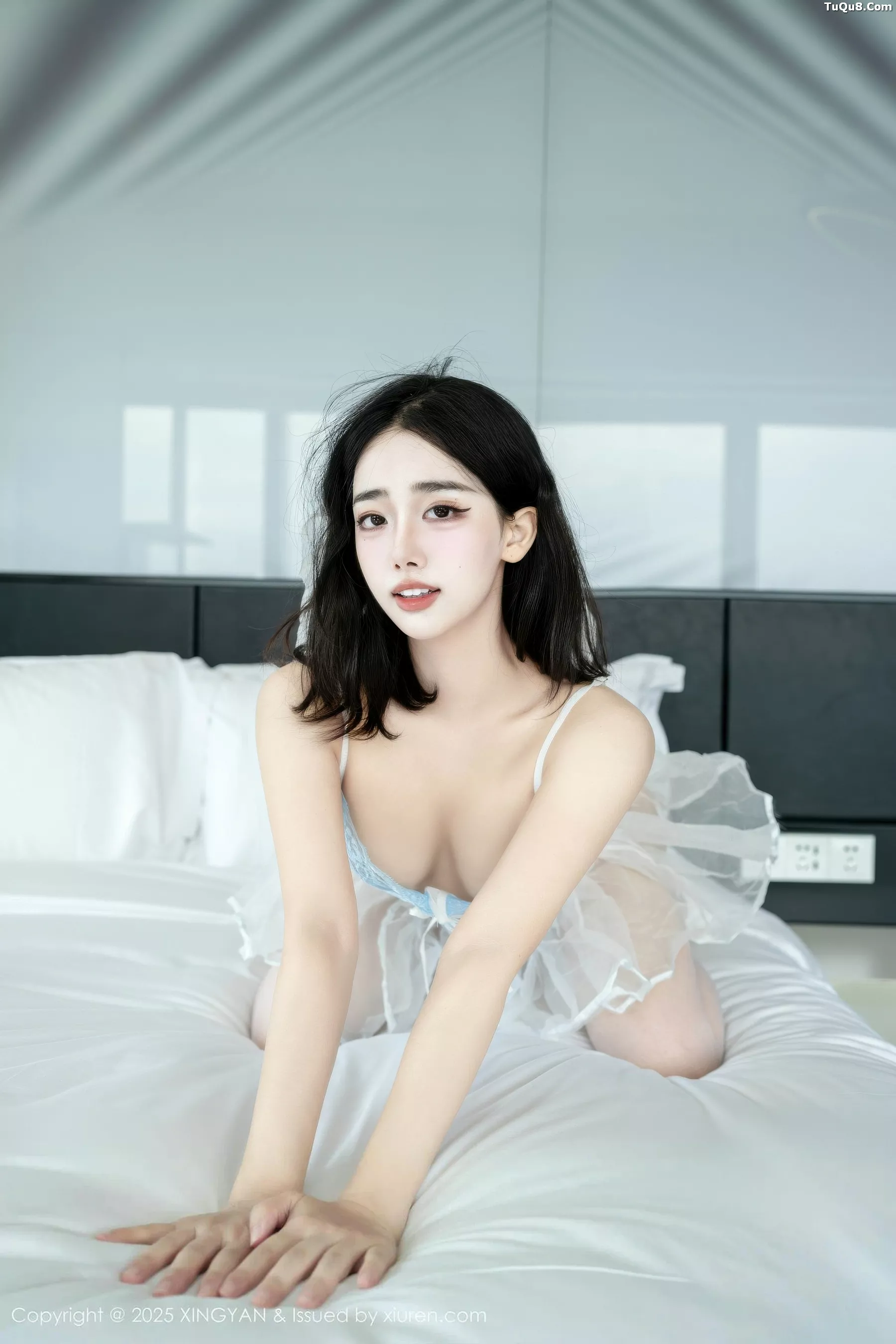 秀人集.com_[XINGYAN星颜社]VOL.410_模特阮福福性感蓝色连衣短裙配白丝吊袜秀完美身材诱惑写真64P