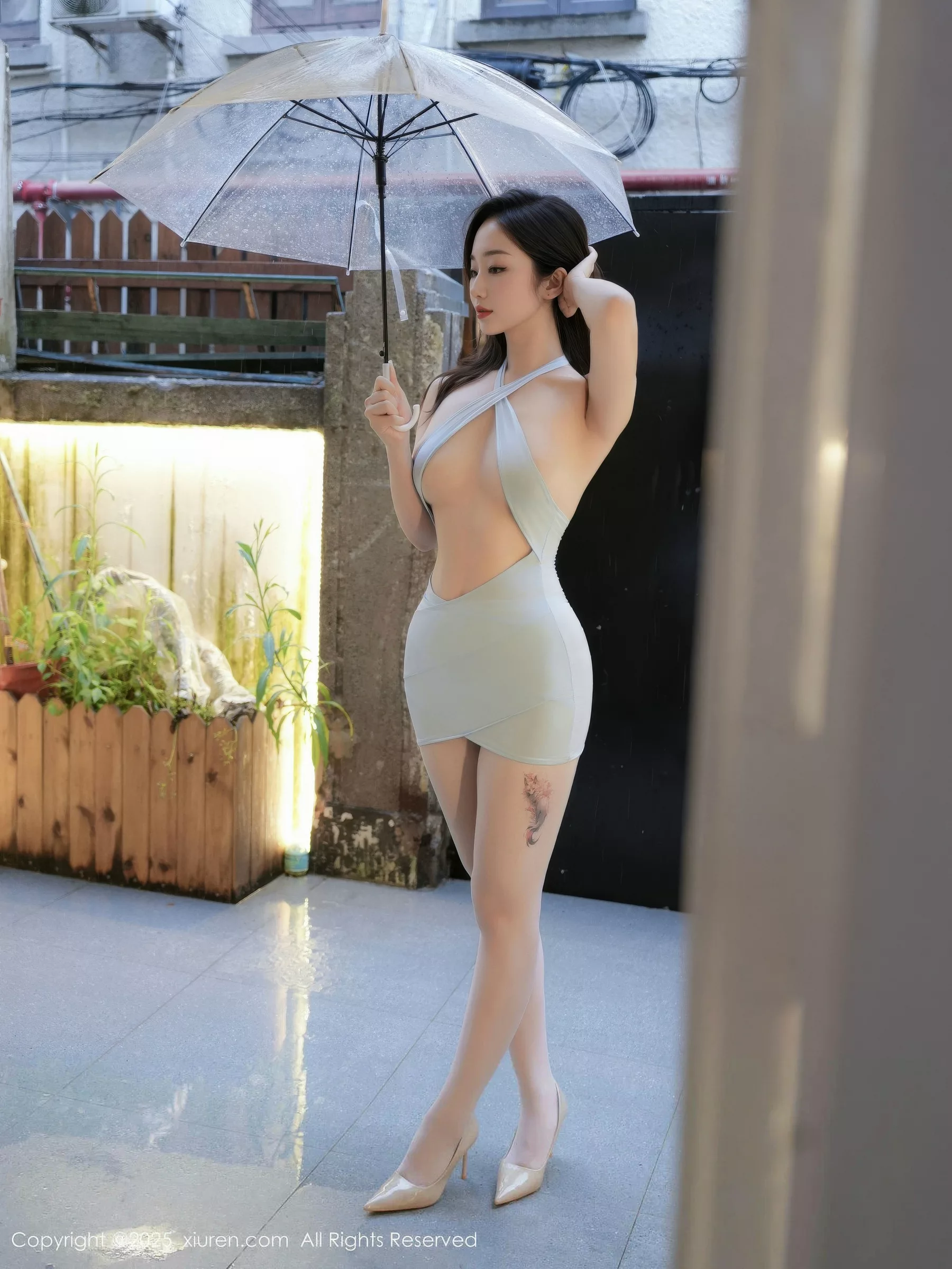 秀人集.com_[XiuRen秀人网]No.10889_模特楠芝性感蓝色连衣短裙配超薄白丝秀丰满身材惹火诱惑写真56P