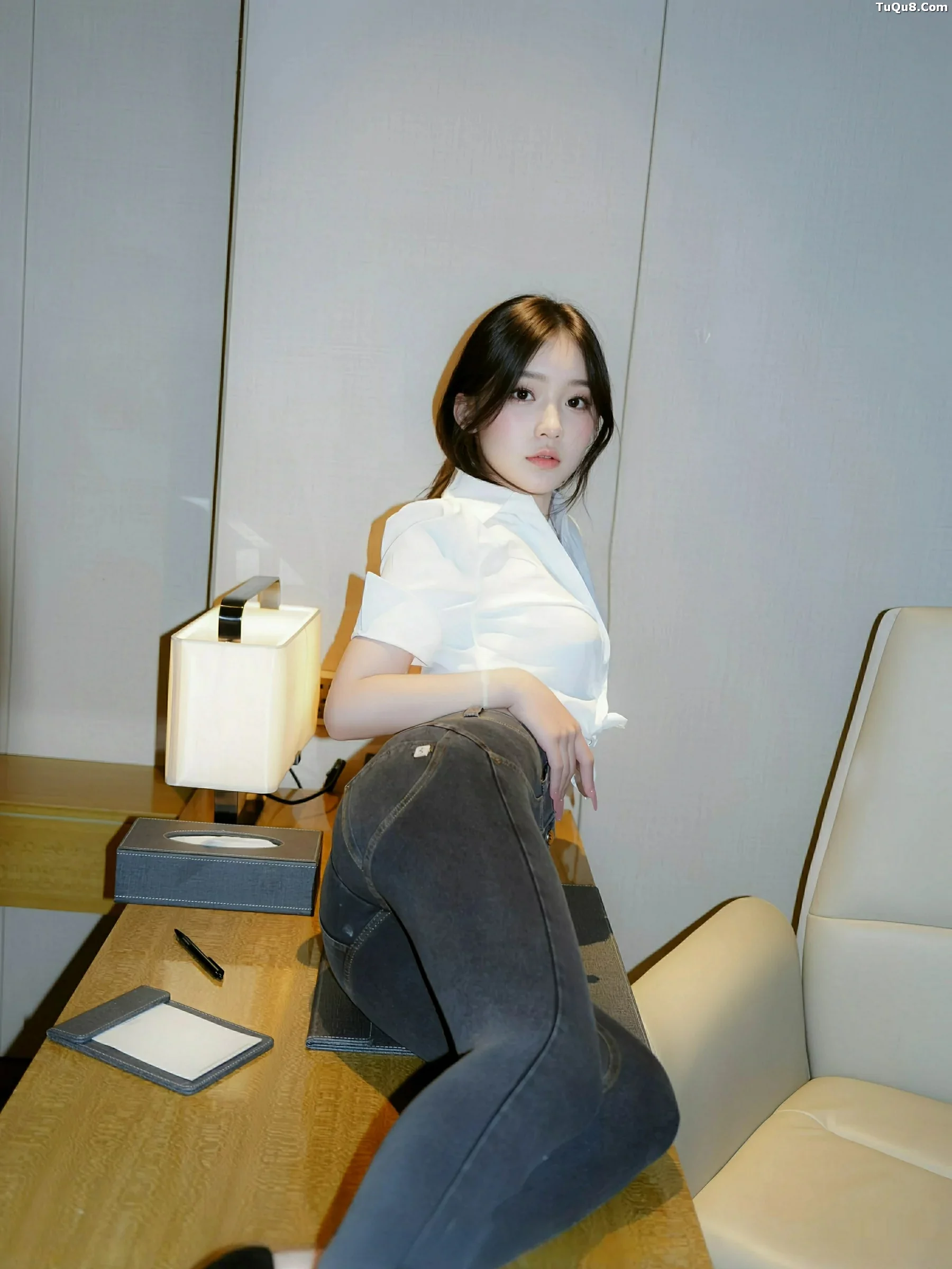 秀人集.com_[XiuRen秀人网]No.10785_模特汁汁性感白T配牛仔长裤露蓝灰色内衣秀曼妙身姿诱惑写真76P