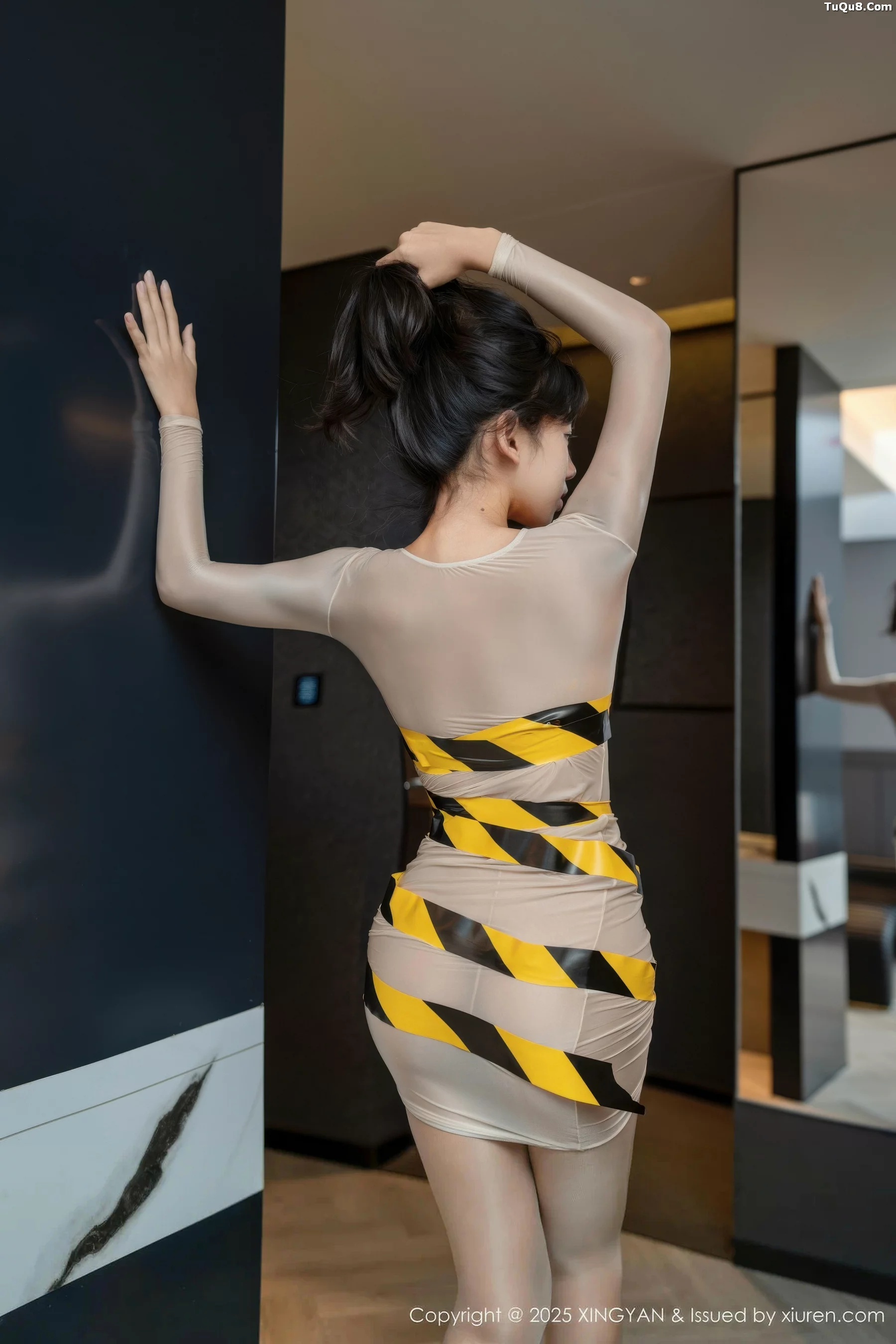 秀人集.com_[XINGYAN星颜社]VOL.421_模特时安安性感肉色连衣短裙配超薄肉丝秀柔美身姿诱惑写真71P