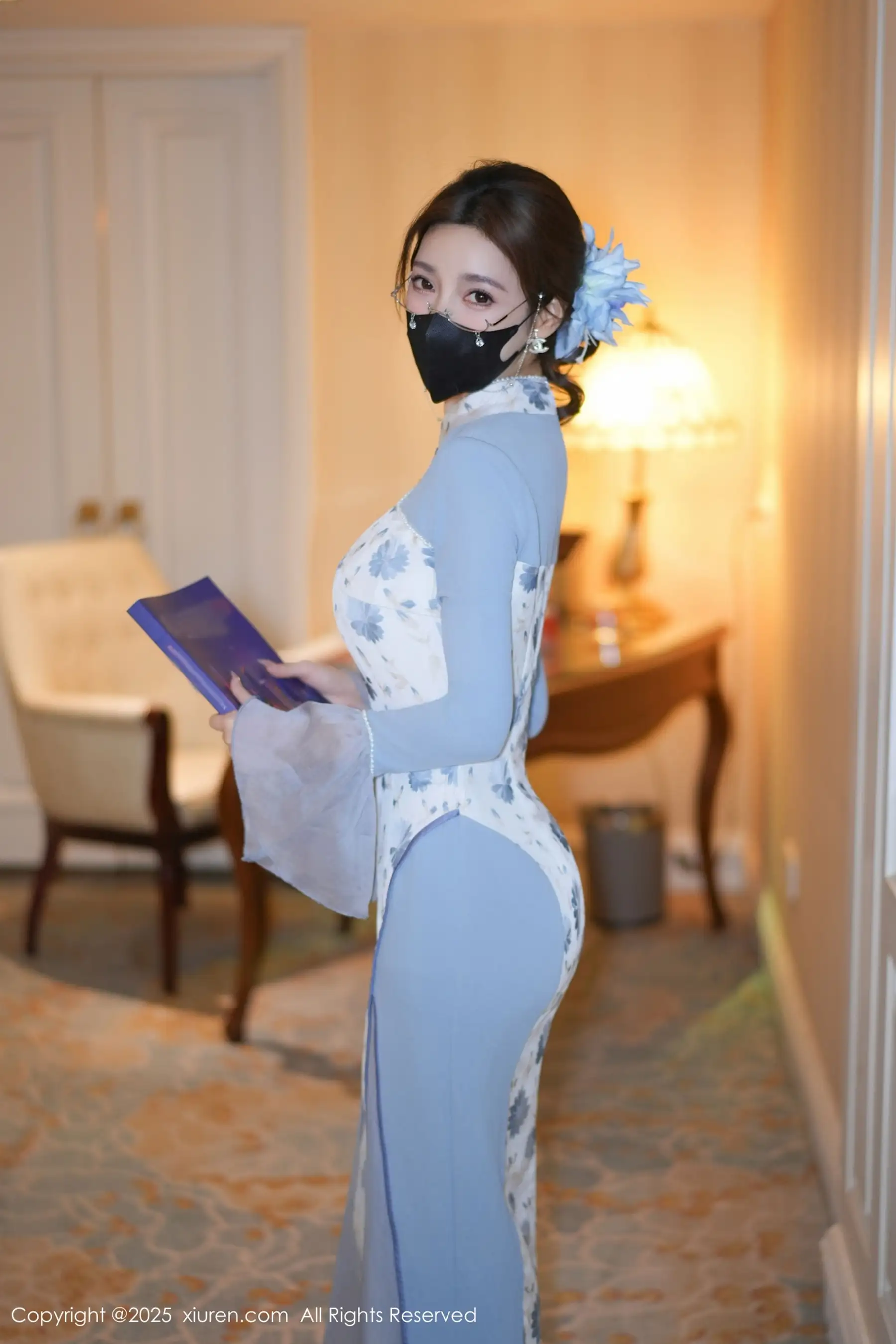 秀人集.com_[XiuRen秀人网]No.11033_模特Twins-桃桃性感蓝色连衣裙露白色内衣秀曼妙身姿诱惑写真80P